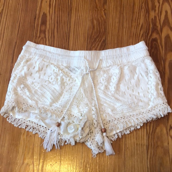Vanilla Star Pants - White Lace Shorts